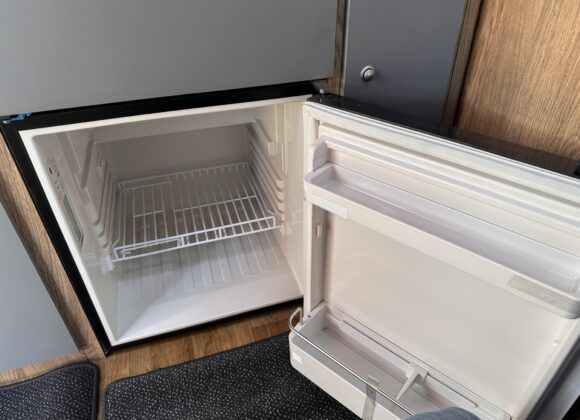 Kompressor kylskåp img_4079.jpg